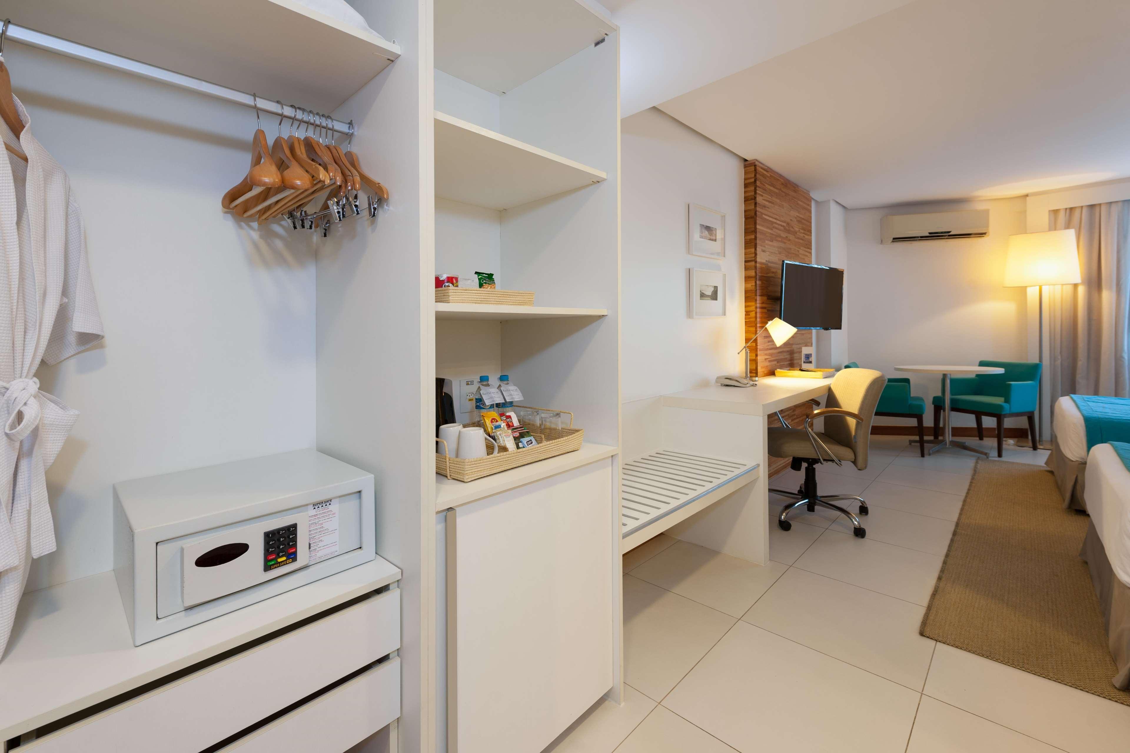 Best Western Premier Maceio Εξωτερικό φωτογραφία A room at the hotel